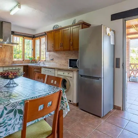 Mit Privatpool Fuer 8 Personen Ca 110 Qm In Frigiliana, Andalusien Costa Del Sol Holiday home